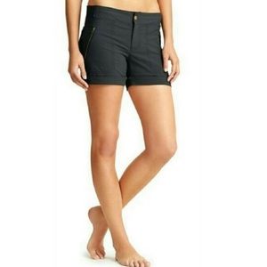 Athleta Trekkie Shorts size 12